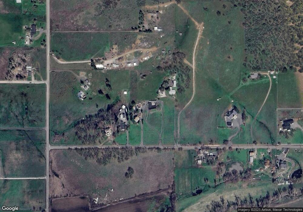 4040 Willow Springs Rd, Central Point, OR 97502 - photo 1