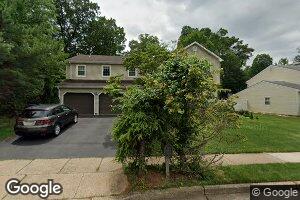 72 Laura Ave, Edison, NJ 08820