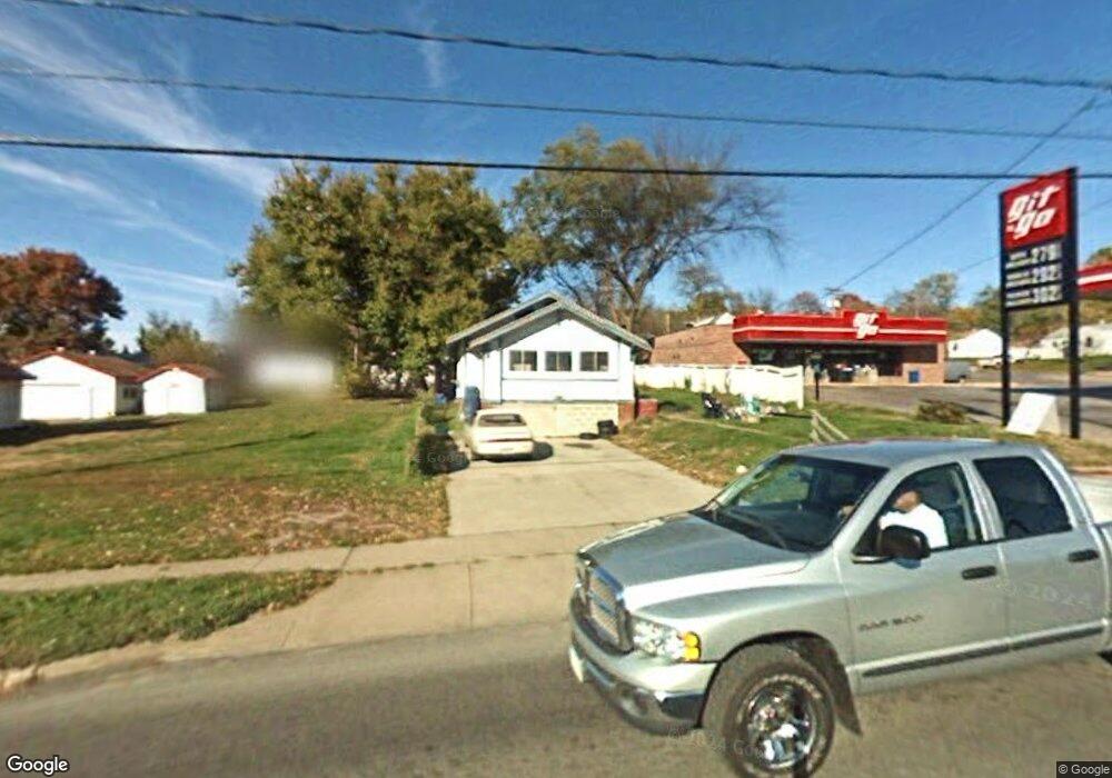 3268 E University Ave, Des Moines, IA 50317 - photo 1