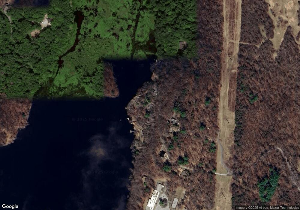 28 Dutch Ln, Rhinebeck, NY 12572 - photo 1