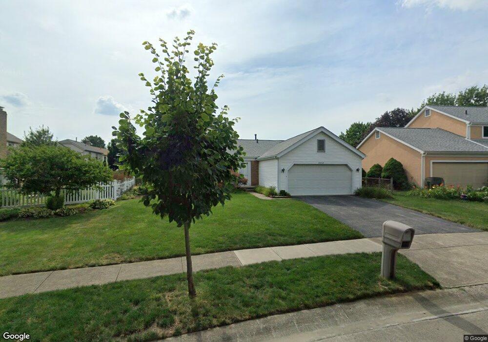 5557 Tangarey Ct, Columbus, OH 43235 - photo 1