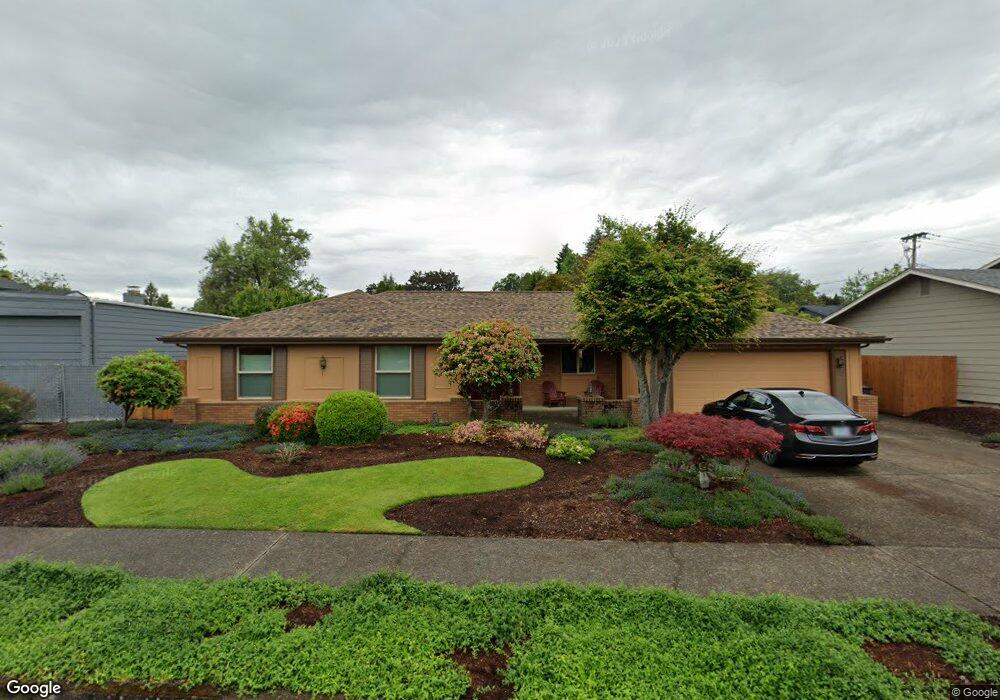 1315 Flintridge Ave, Eugene, OR 97401 - photo 1