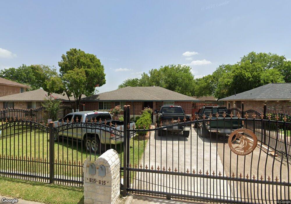 815 Ellington St, Houston, TX 77088 - photo 1