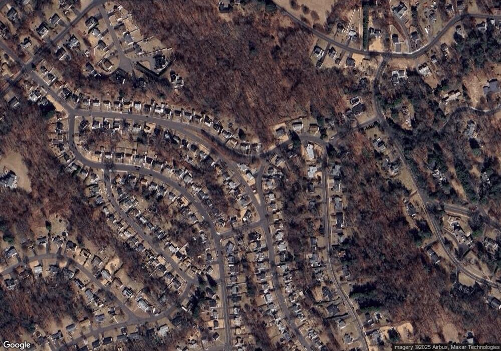 281 Quinn St, Naugatuck, CT 06770 - photo 1