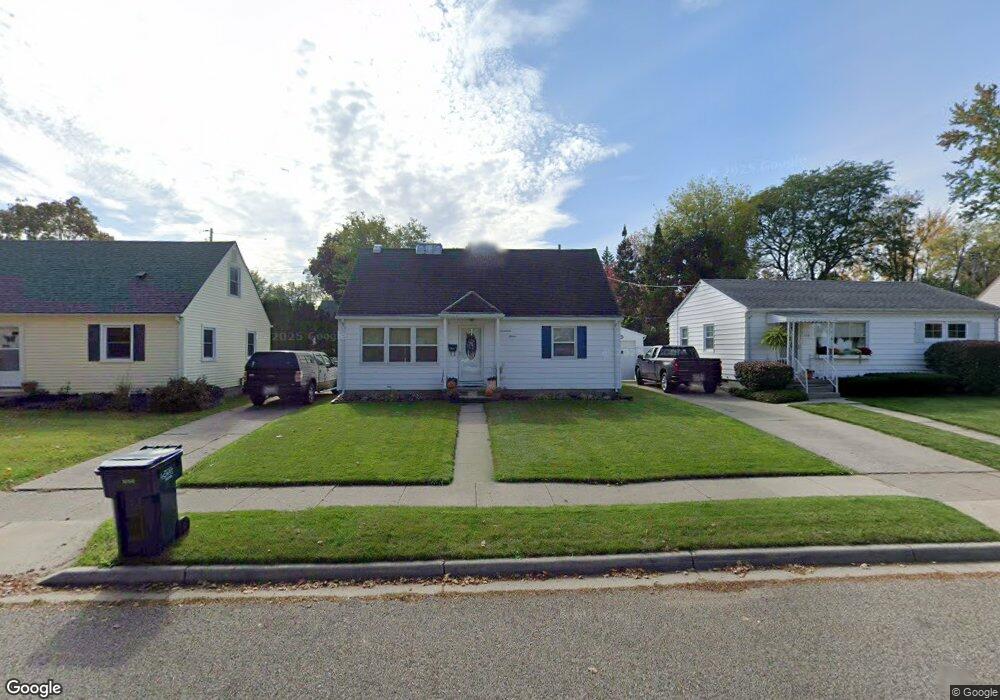 1715 W Rundle Ave, Lansing, MI 48910 - photo 1