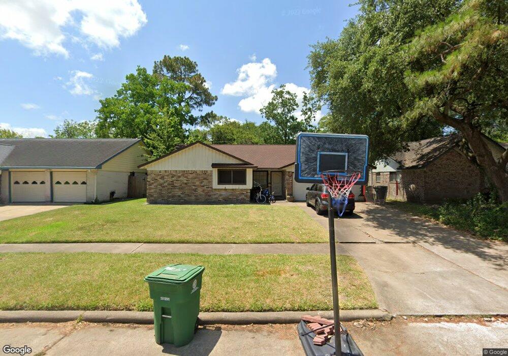 9738 Santa Monica Blvd, Houston, TX 77089 - photo 1