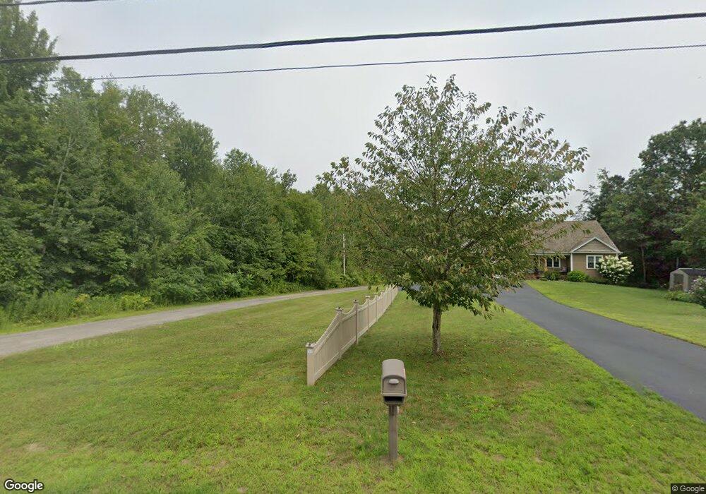 273 Maple Ave unit 102, Rutland, MA 01543 - photo 1