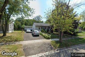 2721 Mohawk Rd, Waukegan, IL 60087