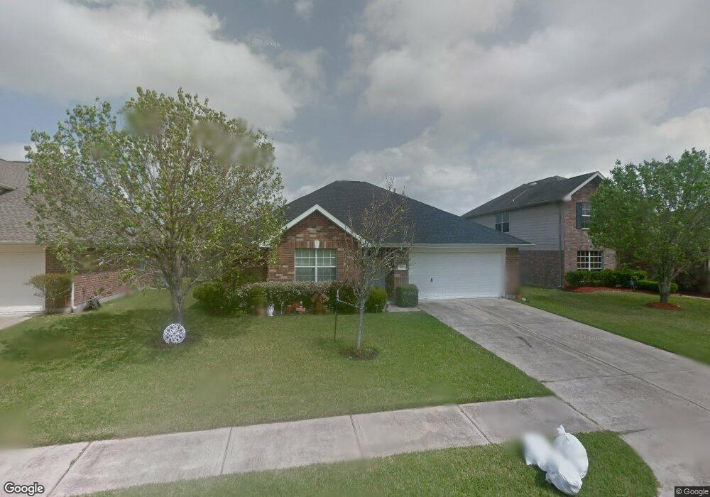 5107 Lockhart Dr, Pearland, TX 77584 - photo 1