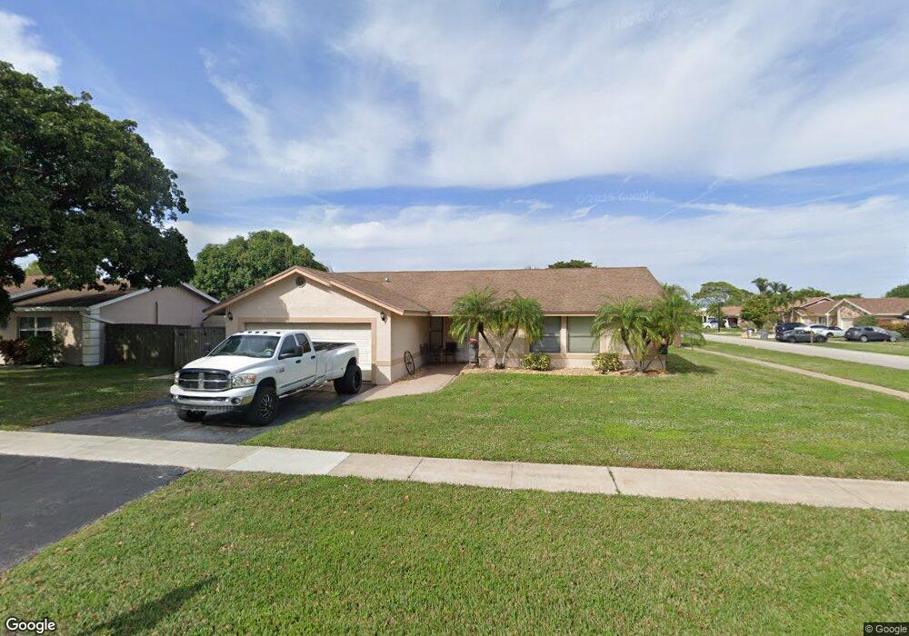 9451 Richmond Cir, Boca Raton, FL 33434 - photo 1