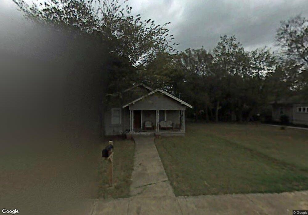 110 N Lamar St, Weatherford, TX 76086 - photo 1