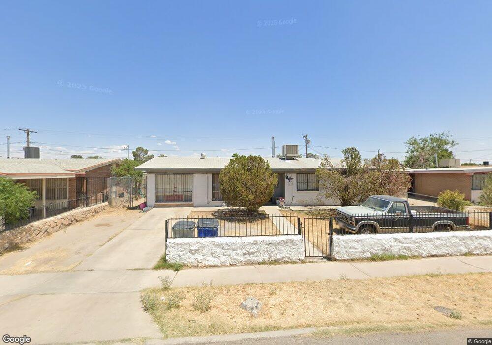 334 Maricela Dr, El Paso, TX 79915 - photo 1