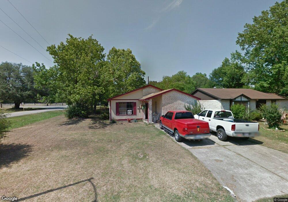 1003 Surrey Ct, Tomball, TX 77375 - photo 1