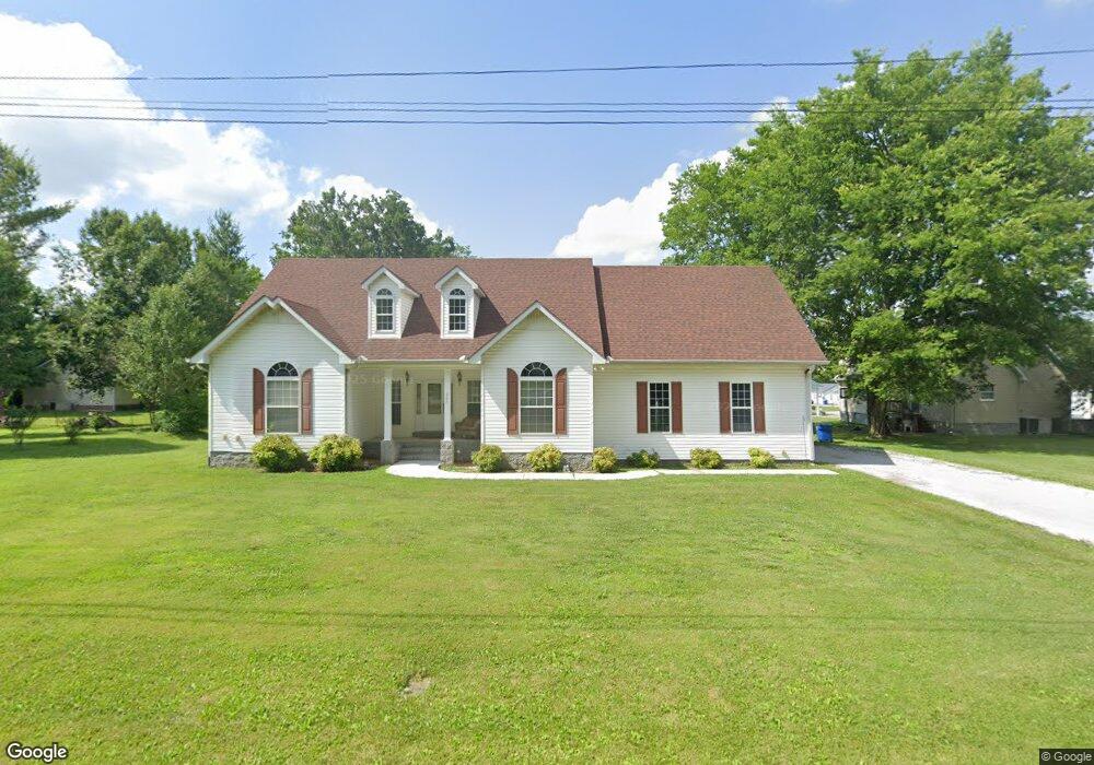 302 Willow St, Manchester, TN 37355 - photo 1