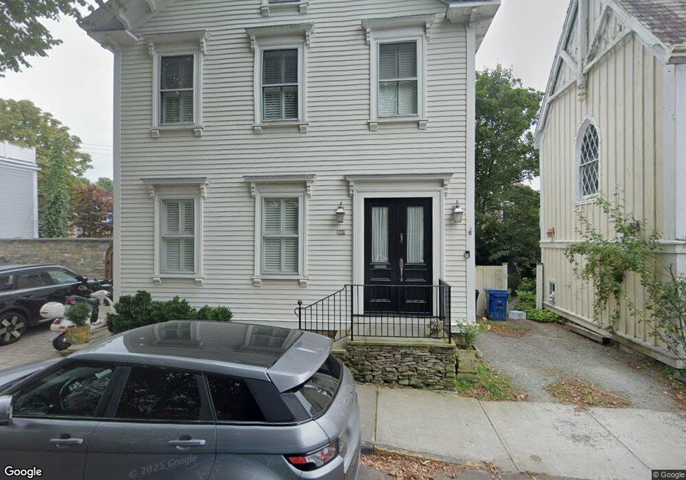 55 Division St, Newport, RI 02840 - photo 1