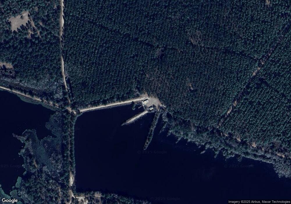 1043 Carl Wilcox Rd, Broxton, GA 31519 - photo 1