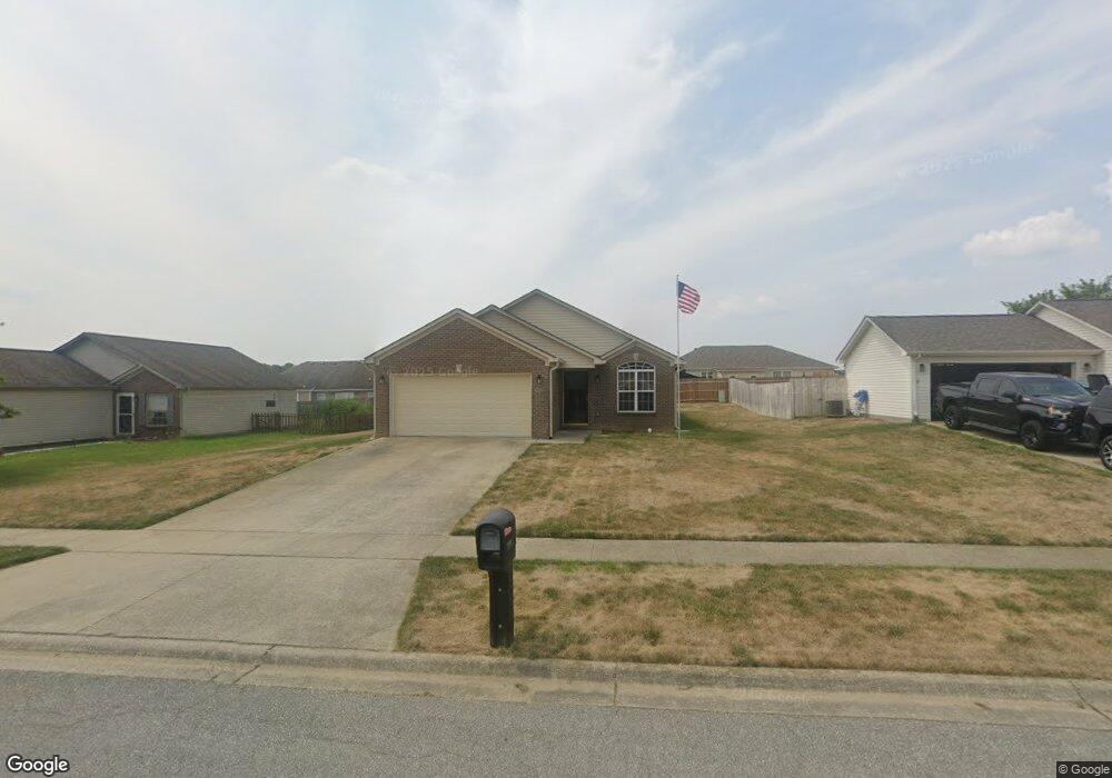 1025 Alexandria Dr, Lawrenceburg, KY 40342 - photo 1