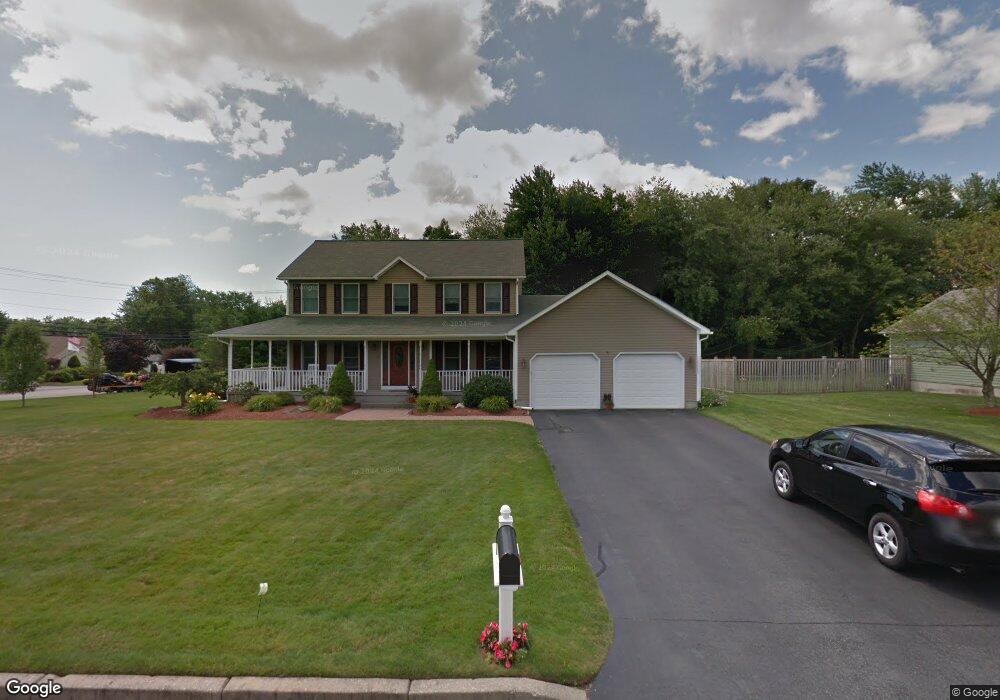 4 Split Creek Ct, Cranston, RI 02921 - photo 1