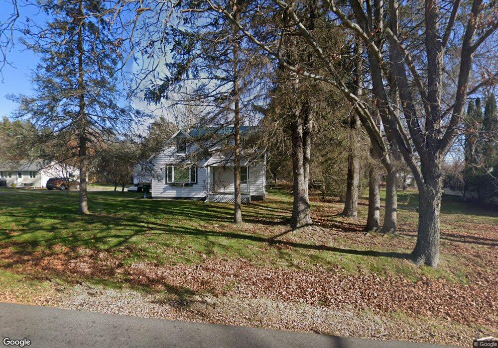 93 Idetown Rd, Dallas, PA 18612 - photo 1