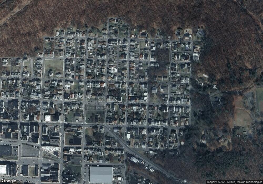 913 N Vine St, Shamokin, PA 17872 - photo 1