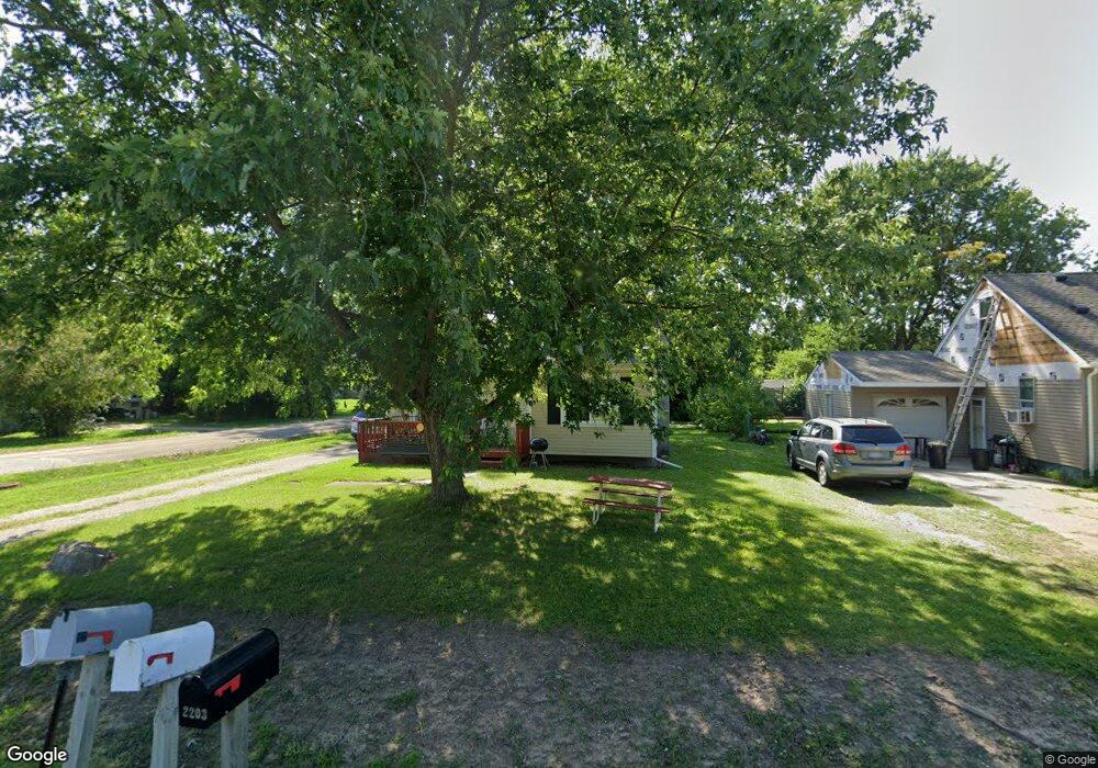 2202 S Graham Rd, Flint, MI 48532 - photo 1