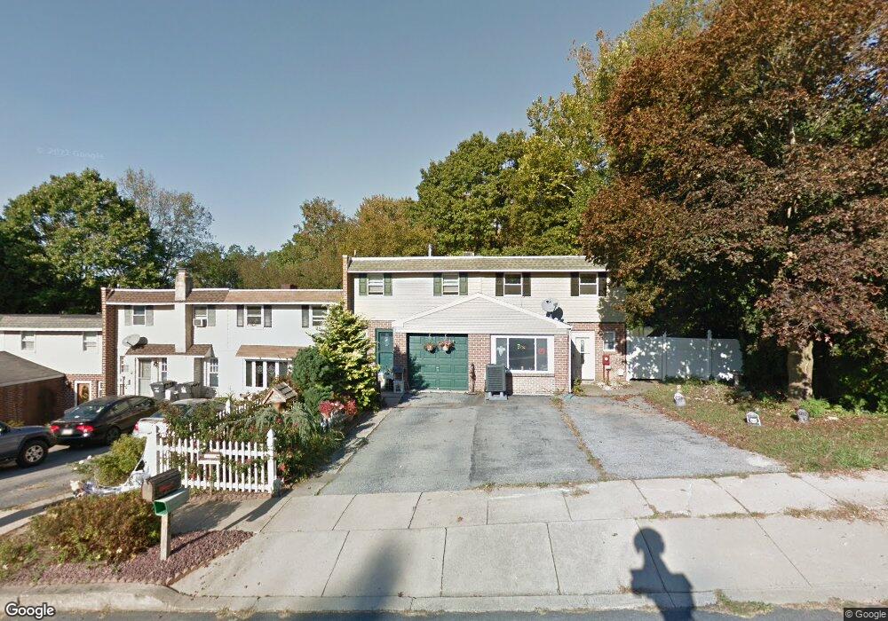 836 Possum Ln, Reading, PA 19606 - photo 1