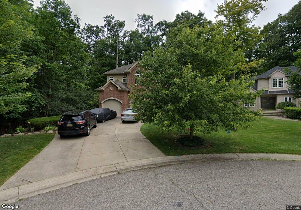 1994 Christopher Ct, West Bloomfield, MI 48324 - photo 1