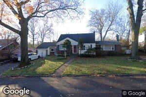 10 Laurel Rd, Demarest, NJ 07627