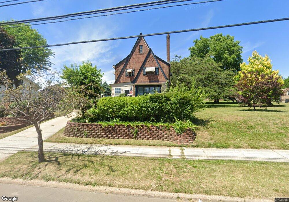 713 19th St NE, Canton, OH 44714 - photo 1