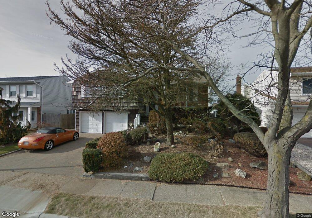 23 Donna Ln, Lido Beach, NY 11561 - photo 1