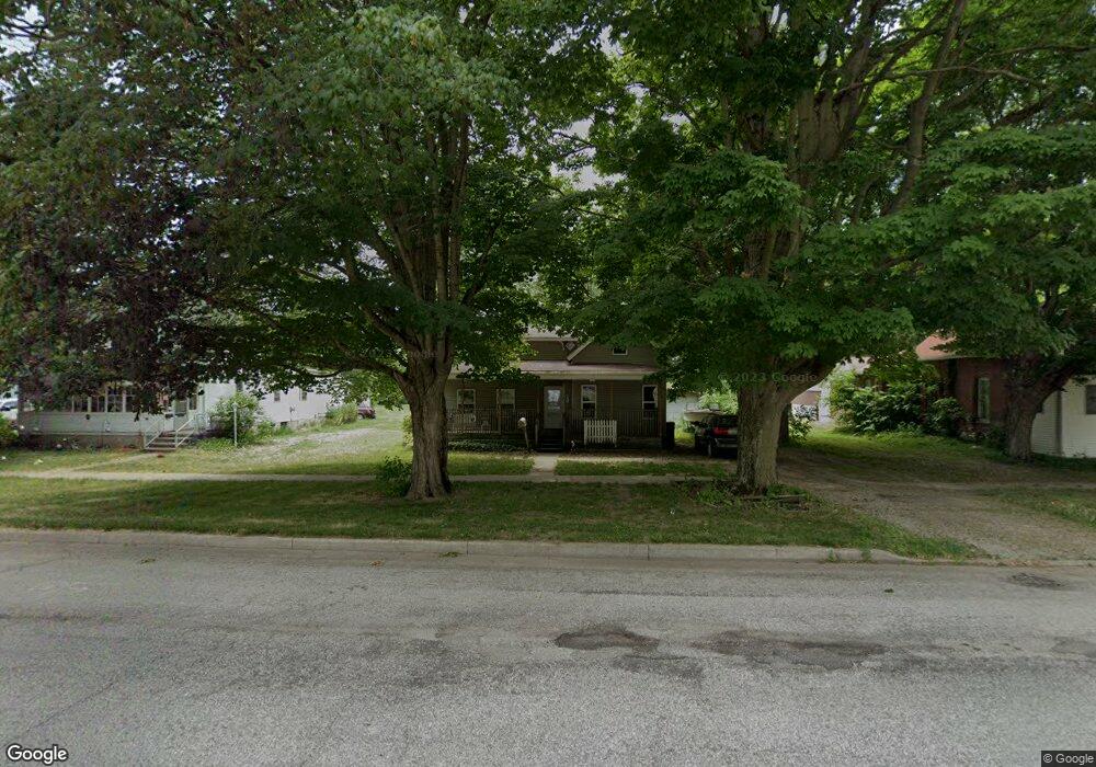 418 S Michigan St, Argos, IN 46501 - photo 1