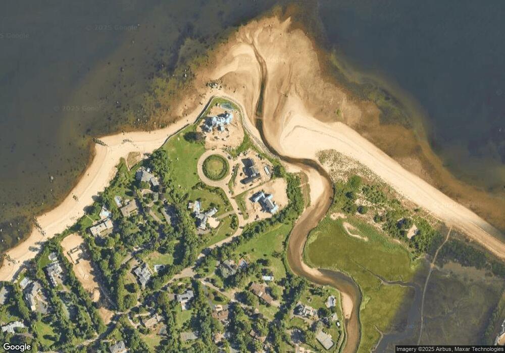 6 Seagate Ct, Port Washington, NY 11050 - photo 1