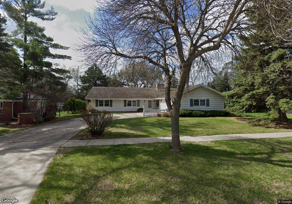 706 18th Ave S, Fargo, ND 58103 - photo 1