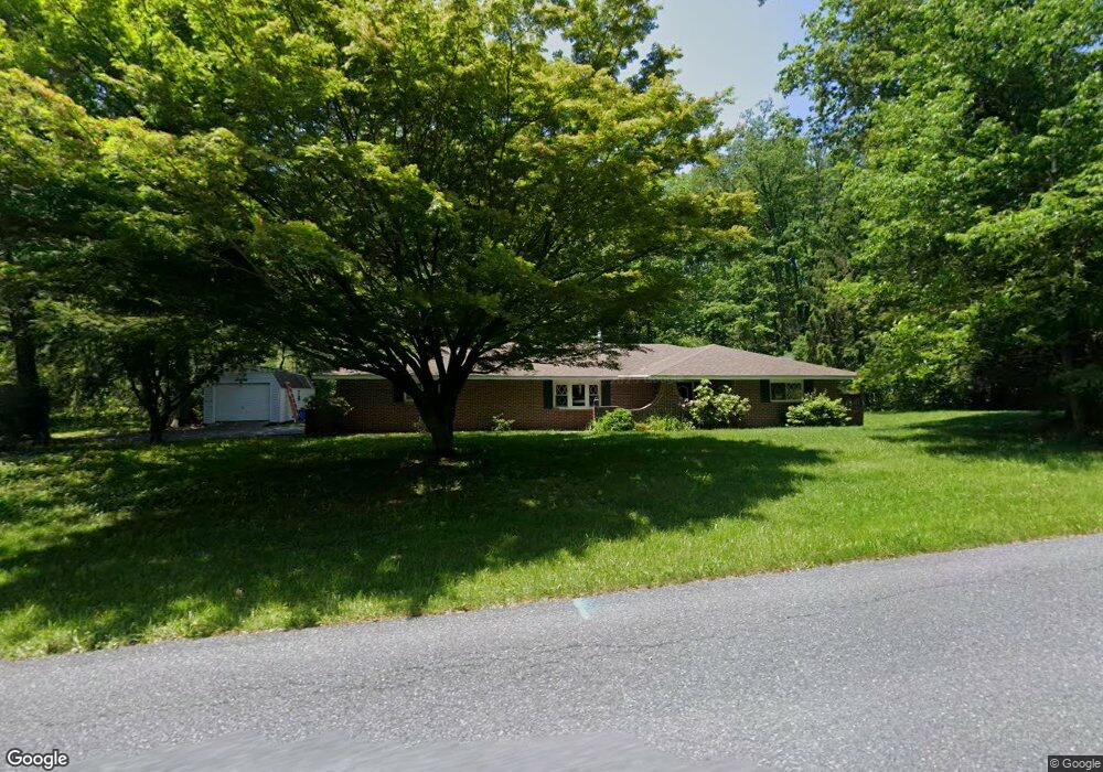 6818 Lime Kiln Rd, Slatington, PA 18080 - photo 1