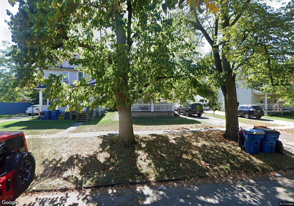 2044 E 29th St, Lorain, OH 44055 - photo 1