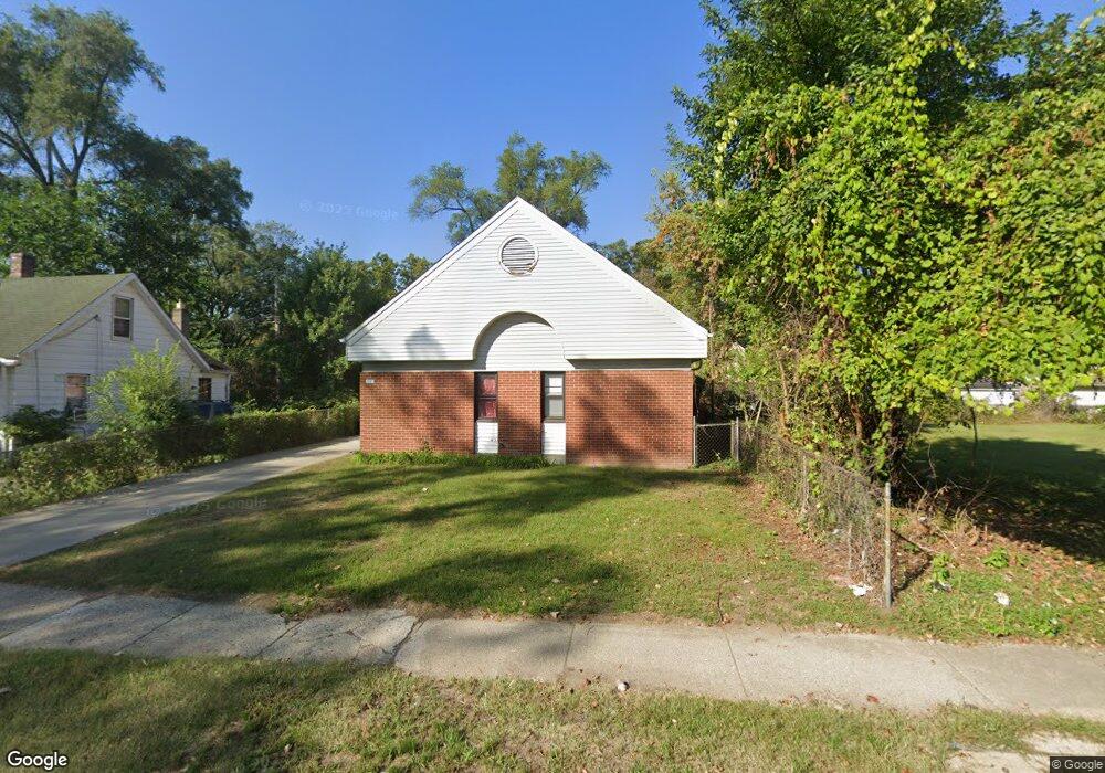 21065 Glen Lodge Rd, Ferndale, MI 48220 - photo 1