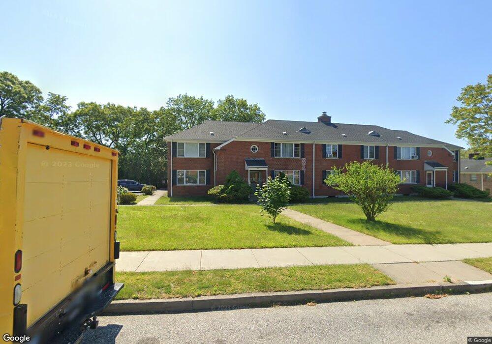 45 Oakview Cir unit 104, Bridgeport, CT 06604 - photo 1