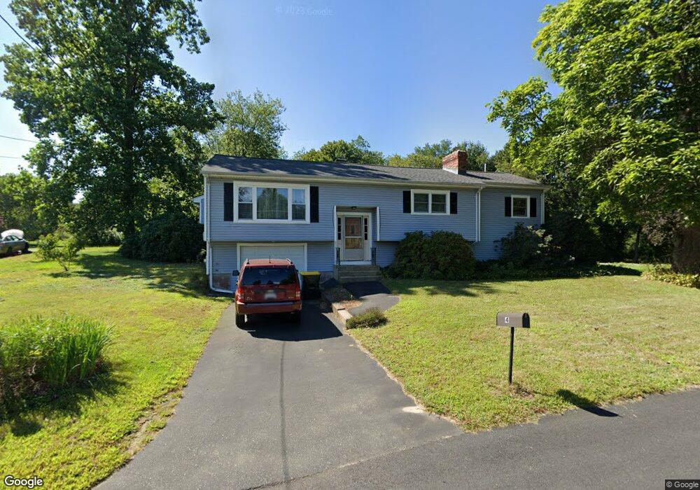 4 Daniel Dr, Bellingham, MA 02019 - photo 1