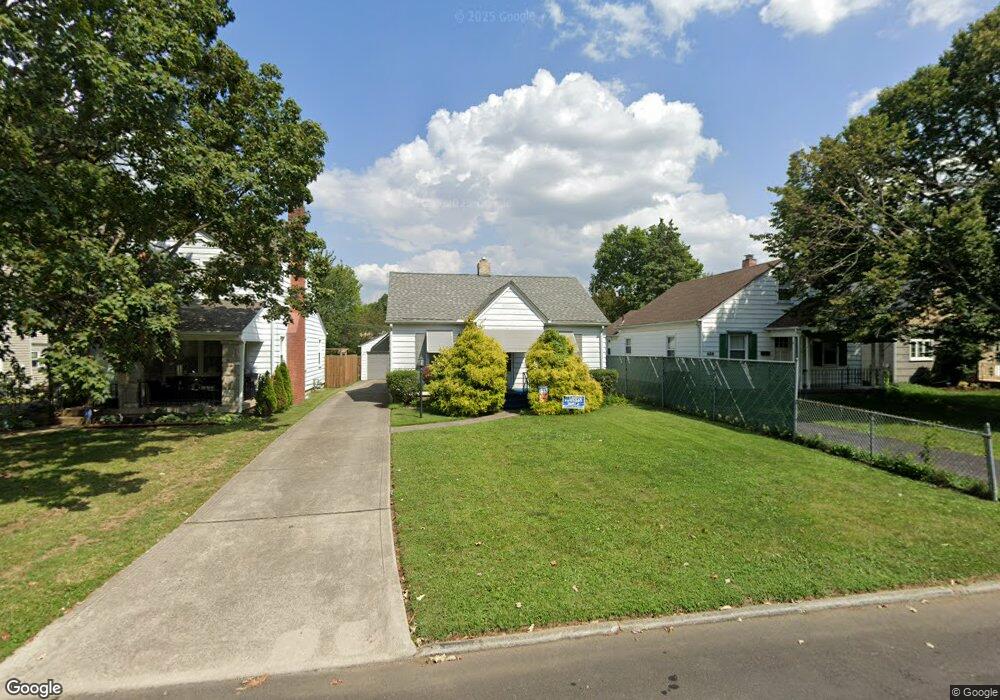 630 Salisbury Rd, Columbus, OH 43204 - photo 1