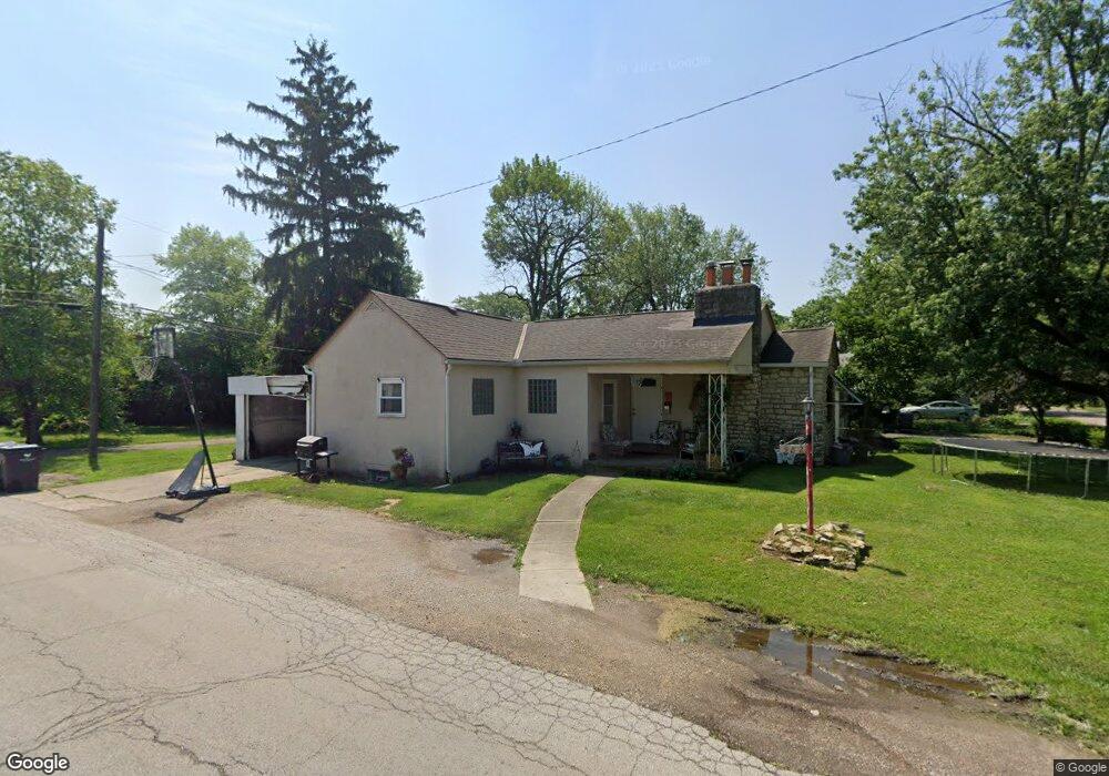 982 Elaine Rd, Columbus, OH 43227 - photo 1