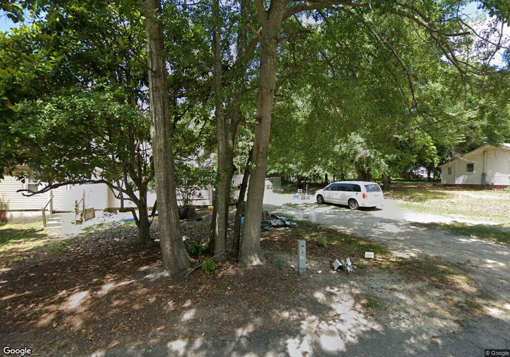 1609 Clyburn St, Camden, SC 29020 - photo 1