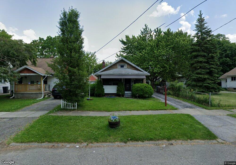 1317 Stocker Ave, Flint, MI 48503 - photo 1