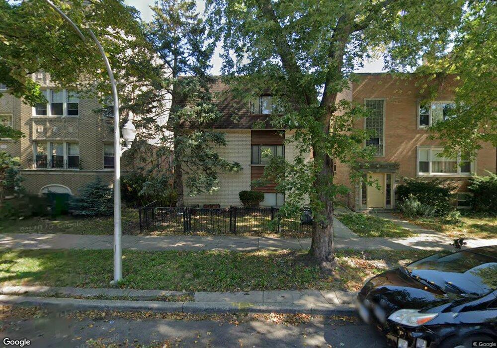 6133 N Francisco Ave unit C, Chicago, IL 60659 - photo 1