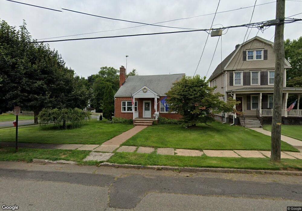 147 W Franklin St, Bound Brook, NJ 08805 - photo 1