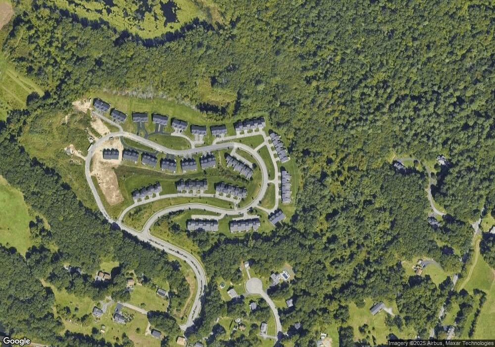 106 Ariel Cir unit 65, Sutton, MA 01590 - photo 1