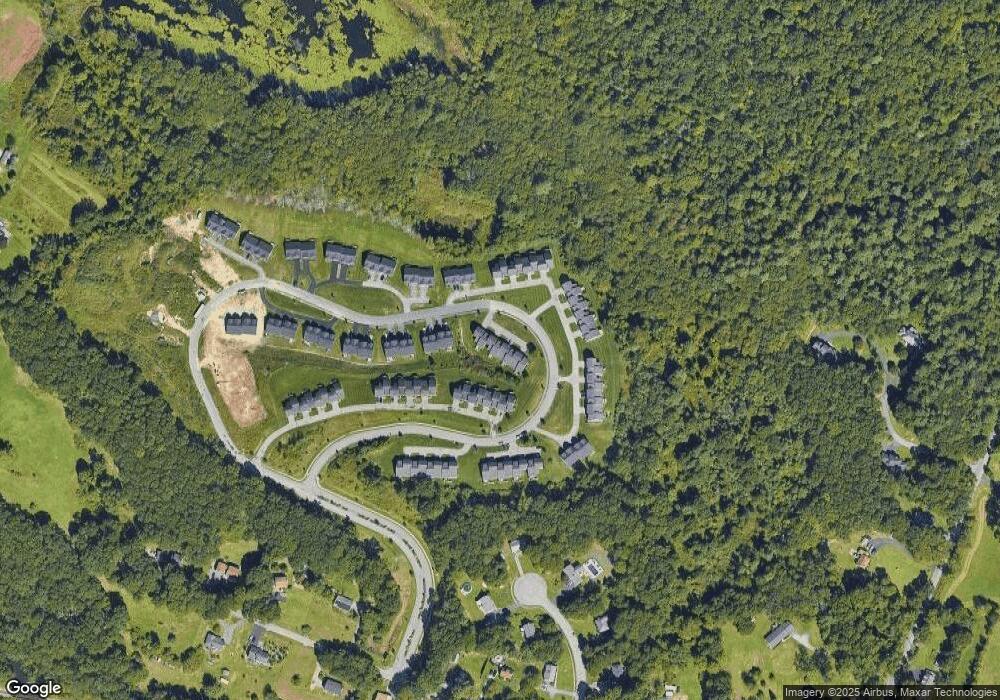 102 Ariel Cir unit 67, Sutton, MA 01590 - photo 1