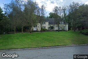 10 Sunflower Dr, Upper Saddle River, NJ 07458