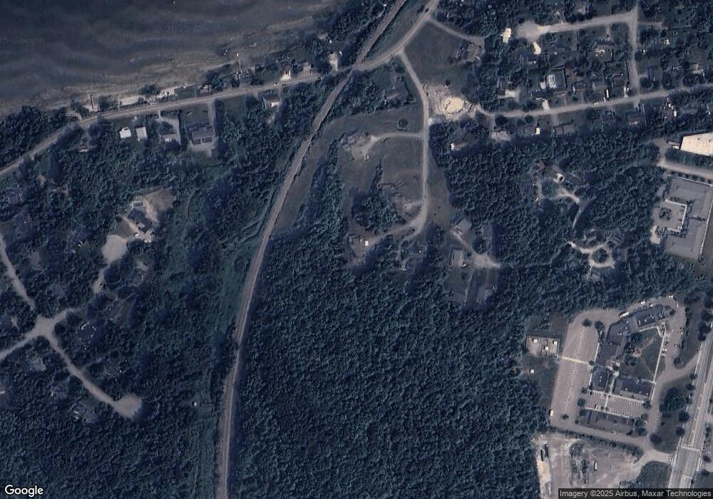 132 Point View Dr, Shelburne, VT 05482 - photo 1