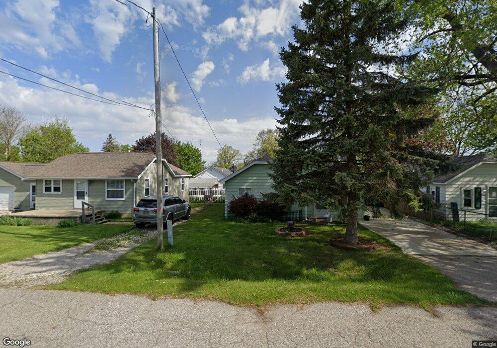 1024 W Mclean Ave, Flint, MI 48507 - photo 1