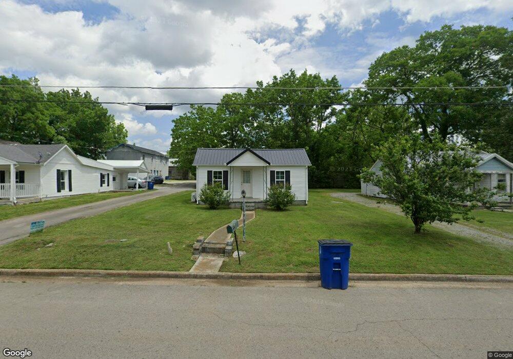 736 Sevier St, Shelbyville, TN 37160 - photo 1